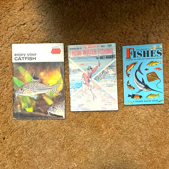 Vintage collection of fishing literature - pamphlets and short books - Picture 4 of 4